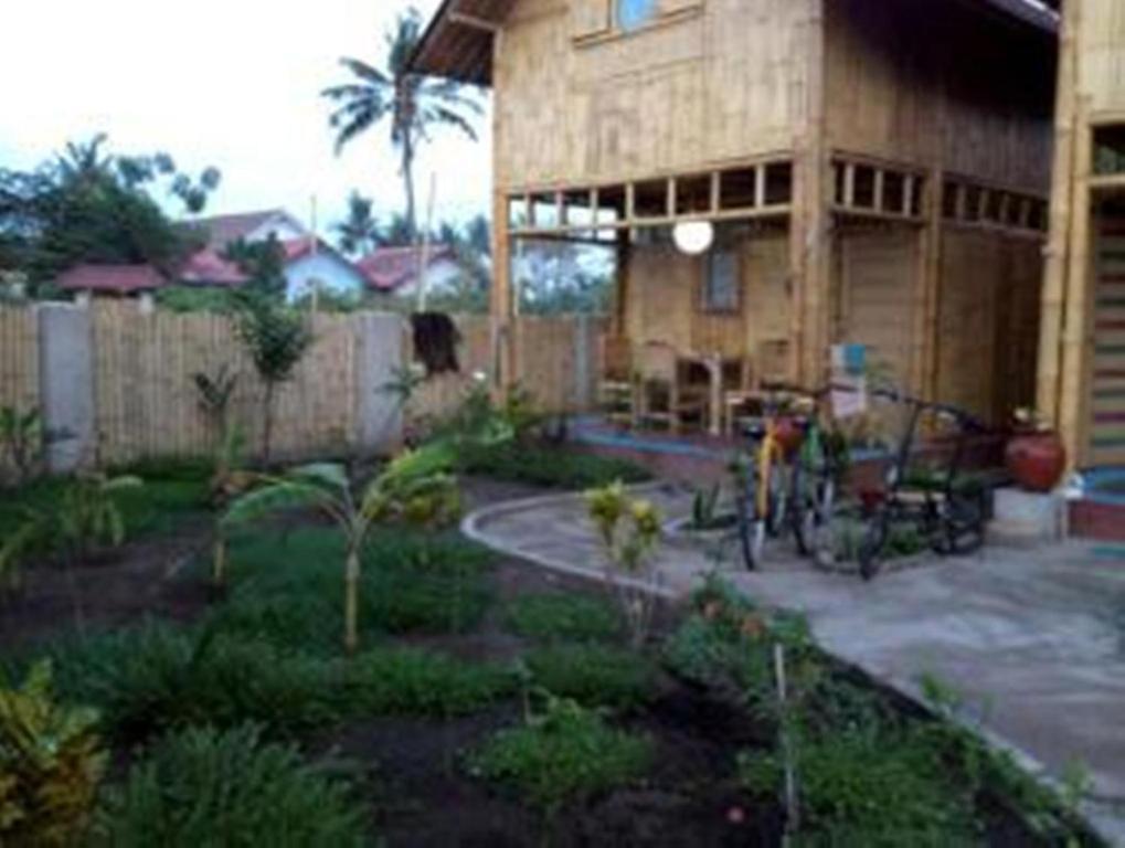 Little Woodstock Homestay Gili Trawangan Habitación foto