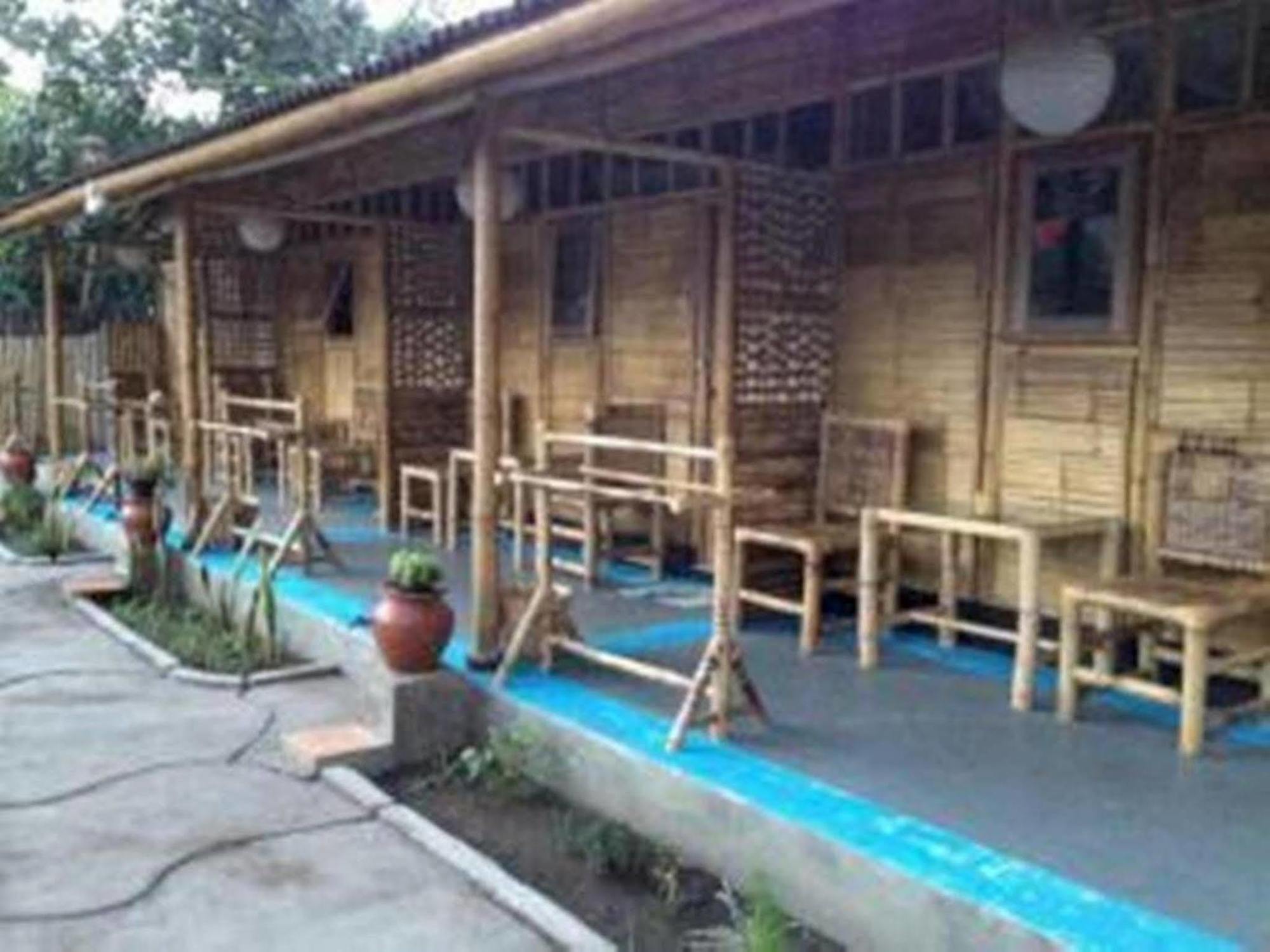 Little Woodstock Homestay Gili Trawangan Exterior foto